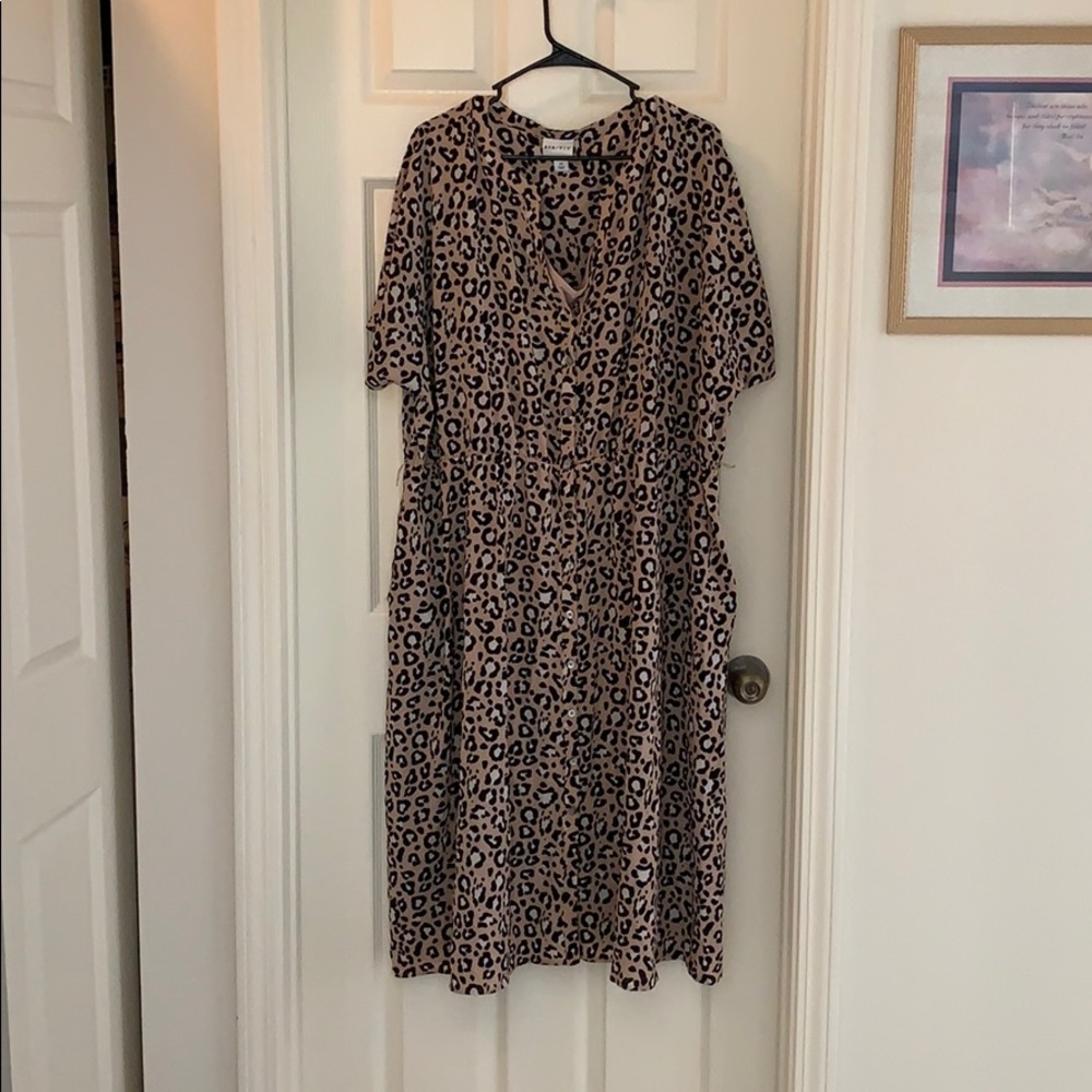 Ava & Viv 2x leopard print dress